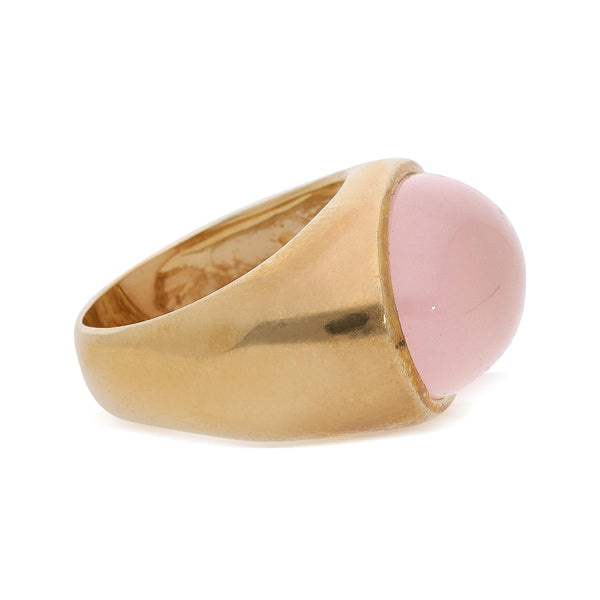 16 Carat Oval Pink Quartz Cabochon 14K Yellow Gold Vintage Dome Bold Signet Ring
