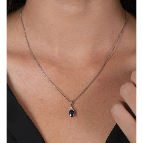 18K White Gold Oval Blue Sapphire & Diamond 3 Stone Drop Pendant Necklace