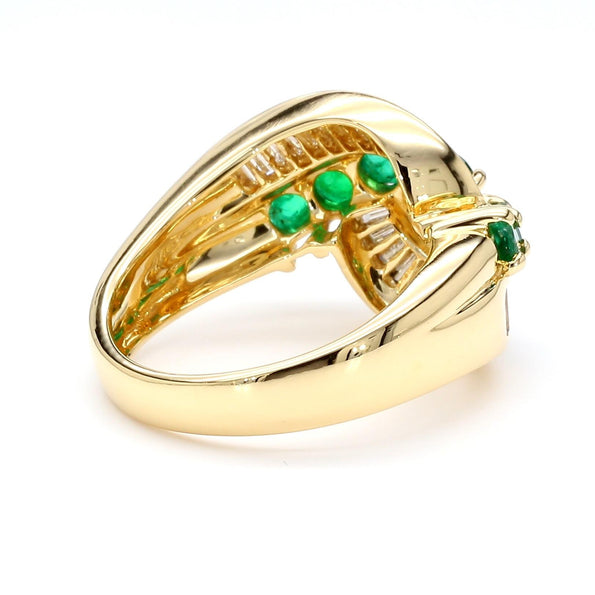 1.22 Carat Round Emerald & Baguette Cut Diamond Wave 18K Gold Band Ring