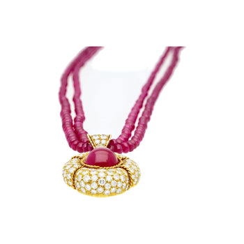 22.41 Carat Cabochon Cut Ruby Pendant In Tiffany & Co. Signed Bead Necklace – Assay Jewelers
