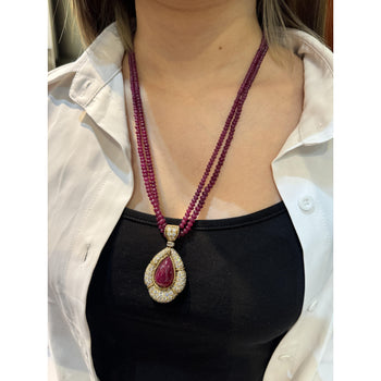 22.41 Carat Cabochon Cut Ruby Pendant In Tiffany & Co. Signed Bead Necklace – Assay Jewelers