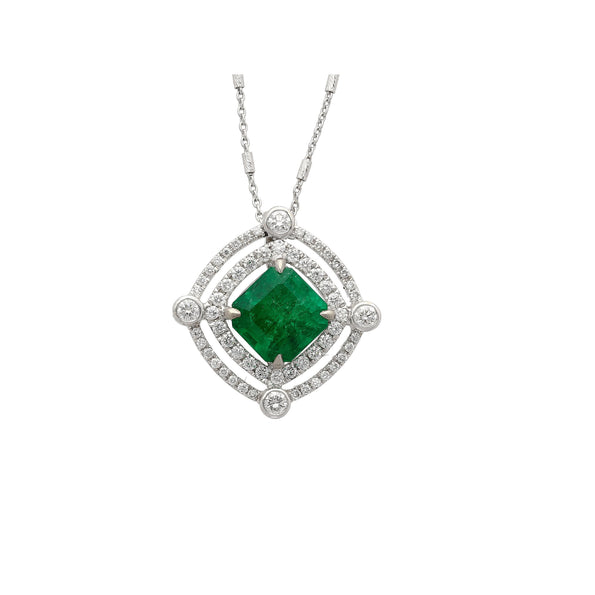 Collier en émeraude colombienne Muzo verte de 2.72 carats, certifiée GRS, faible huilage, en or blanc 18k