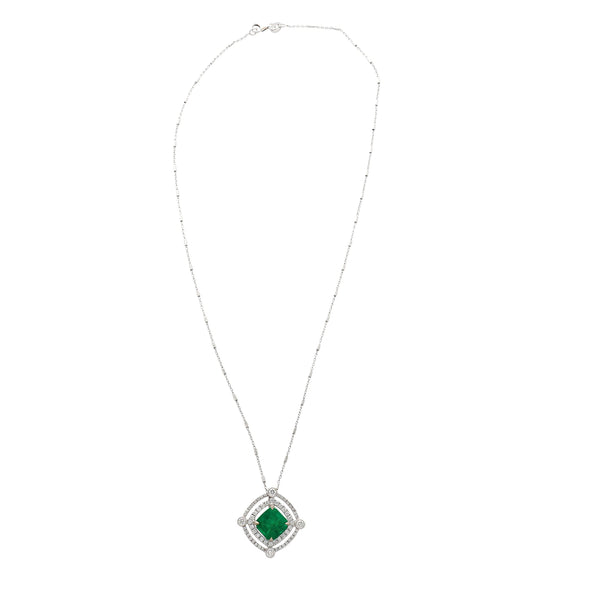 Collier en or blanc 18k avec émeraude colombienne Muzo vert minor oil certifiée GRS de 2,72 carats