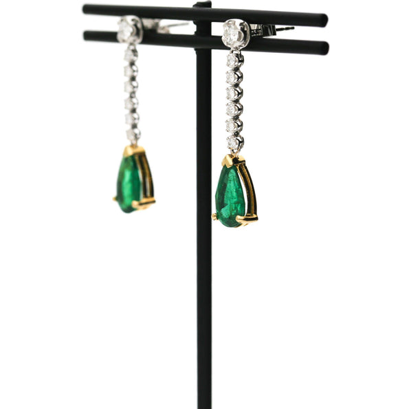 3.02 Carat Pear Vivid Green Emerald & Diamond 18K Gold Drop Earring