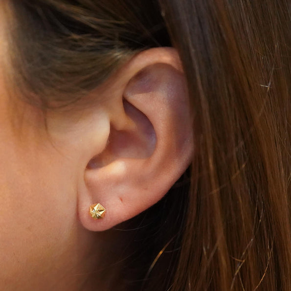 5mm 14K Gold Diamond Cut Hexagon Star Stud Earrings Screw Back