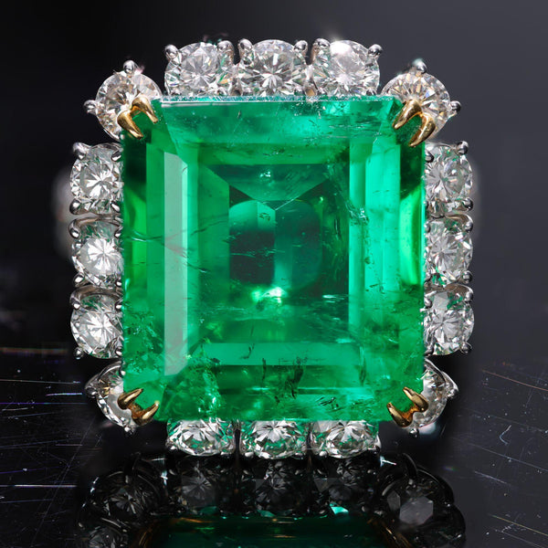 AGL GRS Certified 14.36 Carat Colombian Emerald & Diamond 18K Gold Cocktail Ring