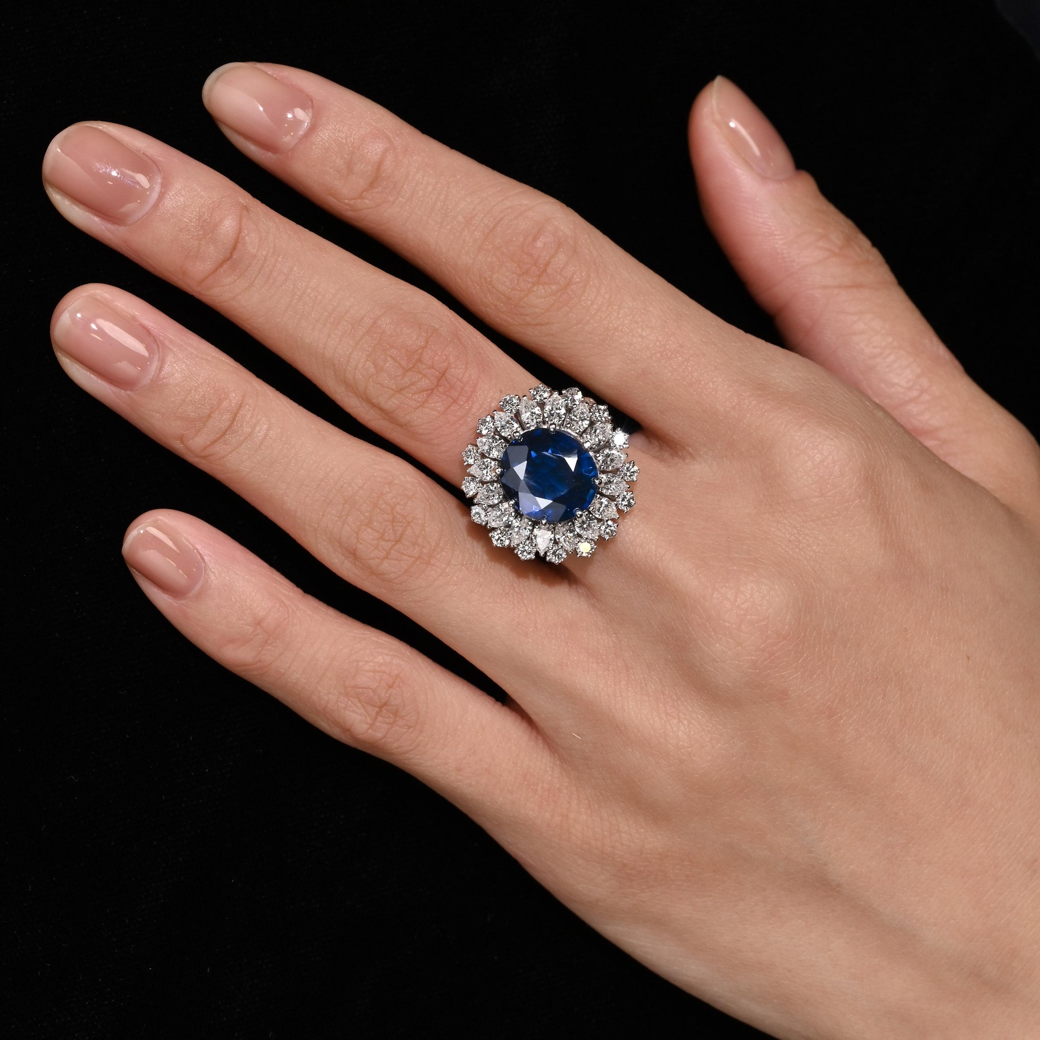 GRS Certified 7.15 Carat Vivid Blue Sapphire & Diamond 18K Ring