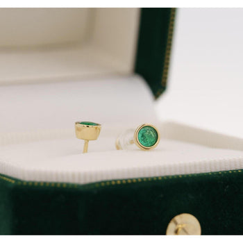 Natural 1/2 Carat Emerald Round Bezel Stud Earrings 14K Gold – Assay Jewelers