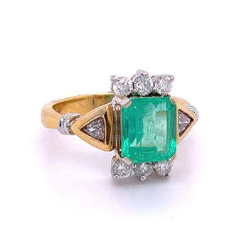 Vintage 2.77 carat Colombian Emerald and Trillion Cut Diamonds in 18k Gold Ring – Assay Jewelers