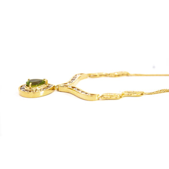 Vintage Pear Cut Green Peridot Drop Pendant Necklace with Diamonds in 18K Yellow Gold – Assay Jewelers