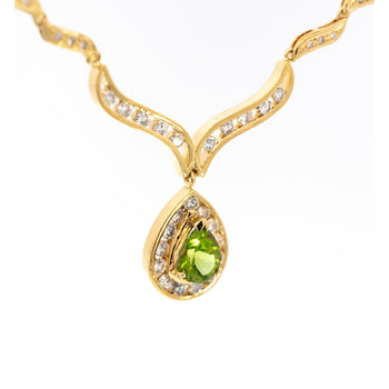 Vintage Pear Cut Green Peridot Drop Pendant Necklace with Diamonds in 18K Yellow Gold – Assay Jewelers